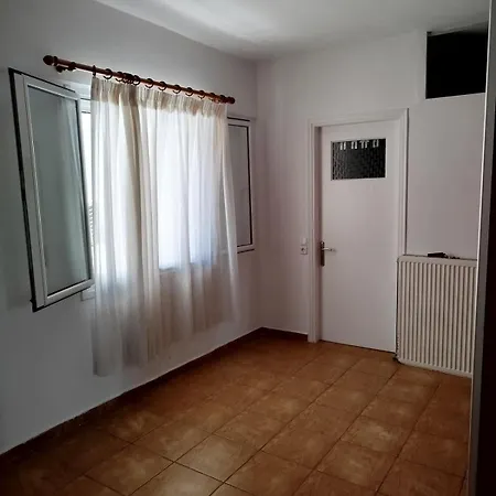 Open View 1 * Λίμνη