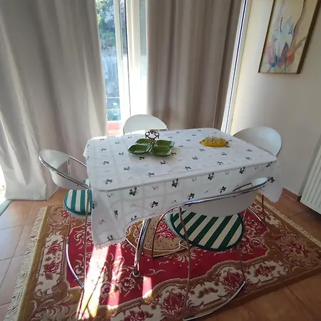 Open View 1 Apartment *